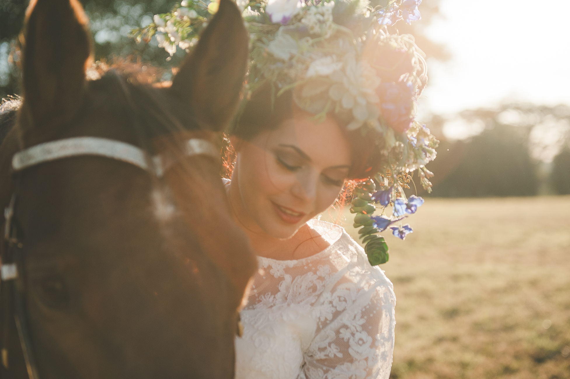 MALENY ACCOMMODATION BRIDLE GUESTHOUSE WEDDING PHOTOS WITH HORSES